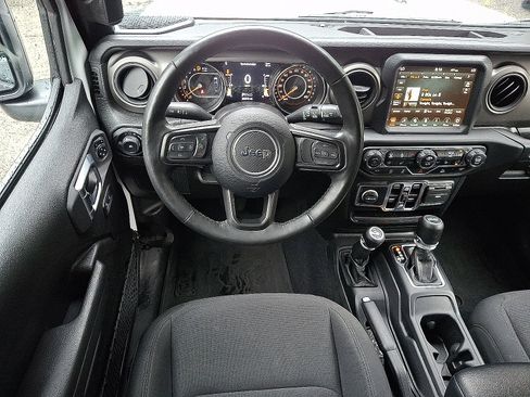 Certified 2022 Jeep Wrangler Unlimited Sport AWD/4WD image 12