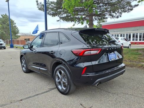 Used 2024 Ford Escape ST-Line w/ Tech Pack #1 FWD image 8