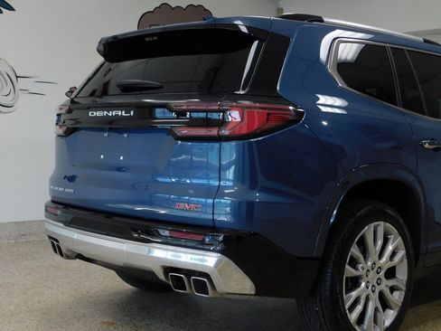 Used 2024 GMC Acadia Denali image 90