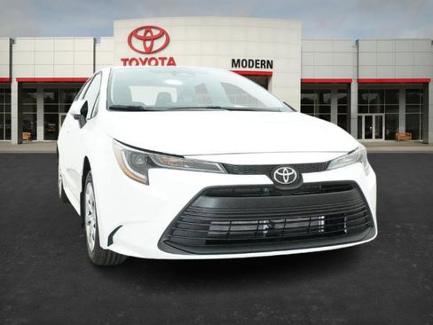 New 2026 Toyota Corolla LE image 31