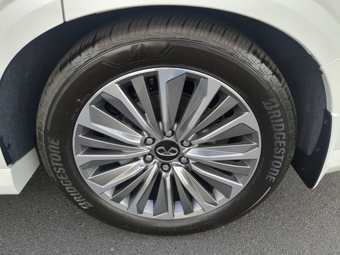 New 2026 INFINITI QX80 Luxe image 37