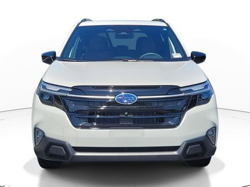 Certified 2025 Subaru Forester Touring AWD/4WD image 2