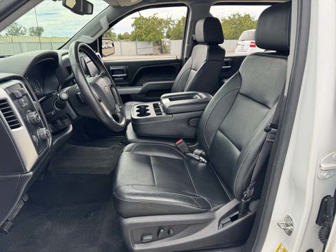 Used 2017 Chevrolet Silverado 1500 LT w/ All Star Edition AWD/4WD image 22
