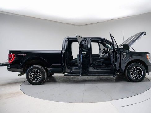 Used 2022 Ford F150 XLT w/ Equipment Group 302A High image 13