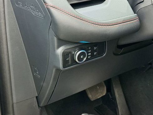 Used 2025 Ford Explorer ST AWD/4WD image 10