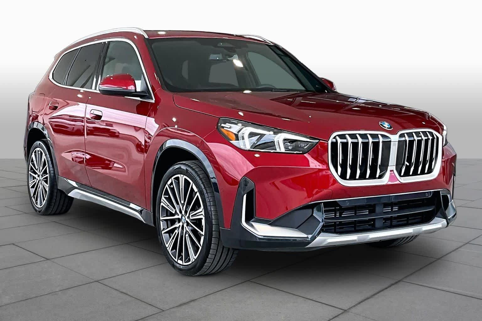 New 2026 BMW X1 xDrive28i w/ Convenience Package AWD/4WD image 2