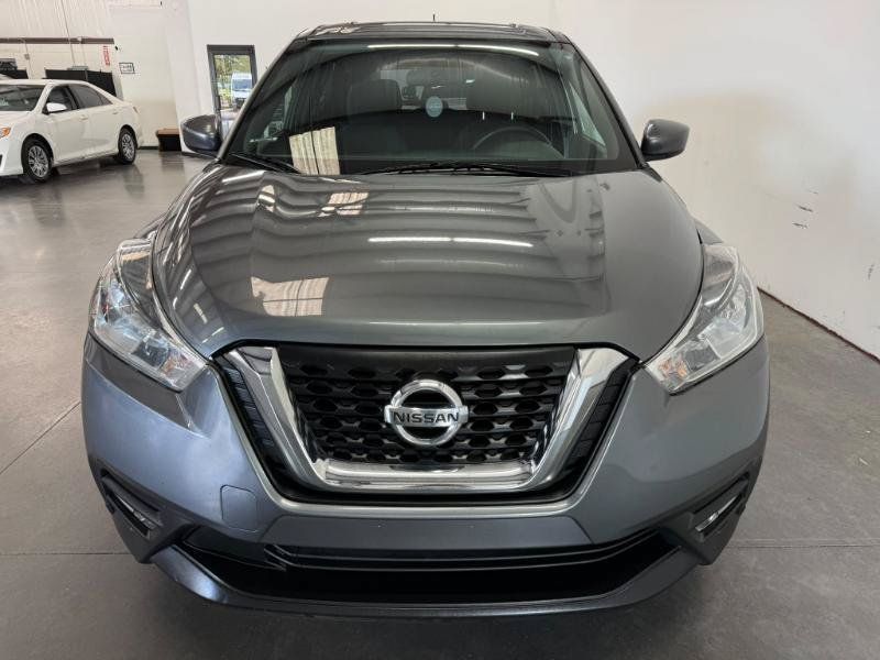 Used 2019 Nissan Kicks SR FWD image 5