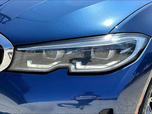 Used 2021 BMW 330i Sedan w/ Convenience Package RWD image 31