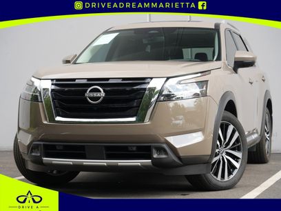 Used 2024 Nissan Pathfinder Platinum