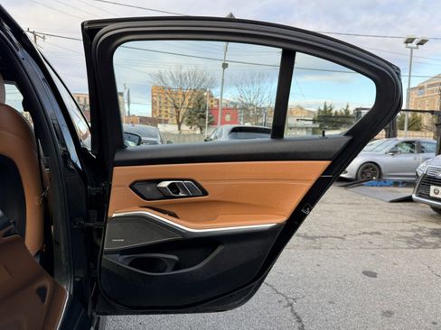 Used 2020 BMW M340i xDrive image 13