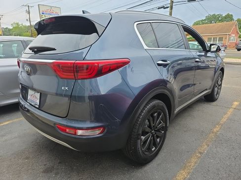 Used 2018 Kia Sportage EX w/ EX Sport Appearance Package AWD/4WD image 6
