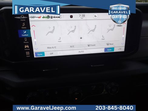 Used 2025 Jeep Wrangler Sport S image 14