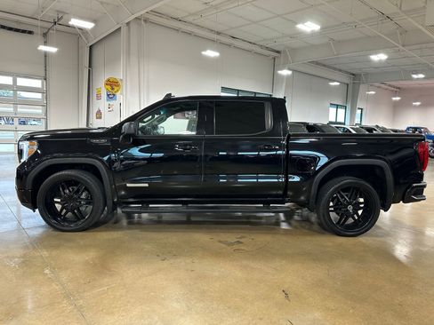 Used 2021 GMC Sierra 1500 Elevation w/ LPO, Elevation Black Package image 5