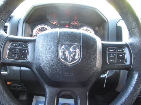 Used 2019 RAM 1500 Classic Warlock w/ Electronics Group image 18