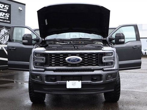 Used 2026 Ford F450 Platinum w/ FX4 Off-Road Package image 38