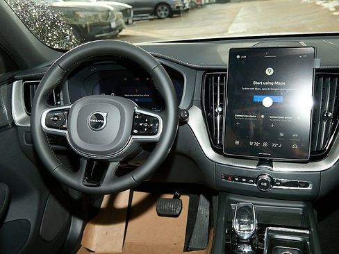 New 2026 Volvo XC60 T8 Ultra w/ Climate Package image 23