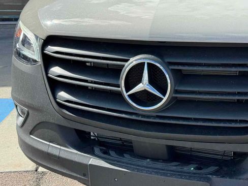 New 2025 Mercedes-Benz Sprinter 2500 image 14