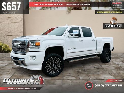 Used 2019 GMC Sierra 2500 Denali w/ Duramax Plus Package AWD/4WD image 2