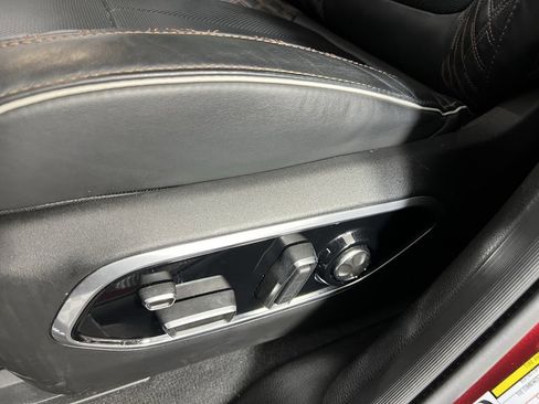 Used 2023 Jeep Grand Cherokee L Summit image 26