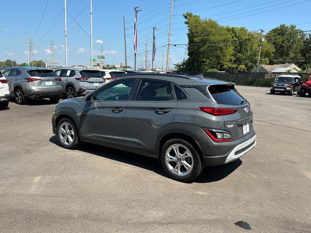 Used 2023 Hyundai Kona SEL w/ Convenience Package FWD image 5
