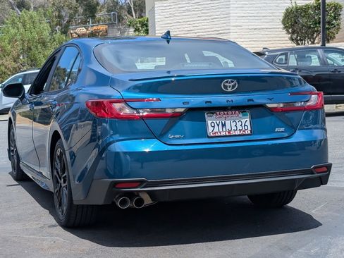 Used 2026 Toyota Camry SE w/ Convenience Package FWD image 12