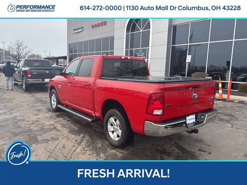 Used 2019 RAM 1500 Classic SLT w/ Luxury Group image 6