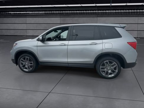 Used 2023 Honda Passport EX-L image 5