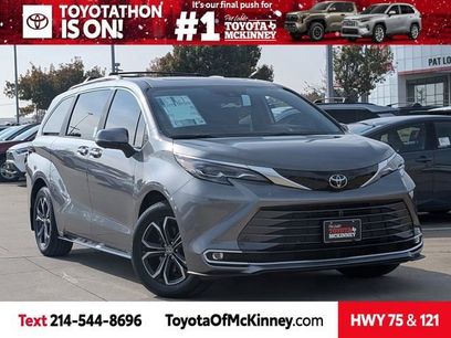New 2026 Toyota Sienna Platinum