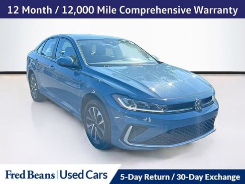 Used 2025 Volkswagen Jetta S FWD image 1