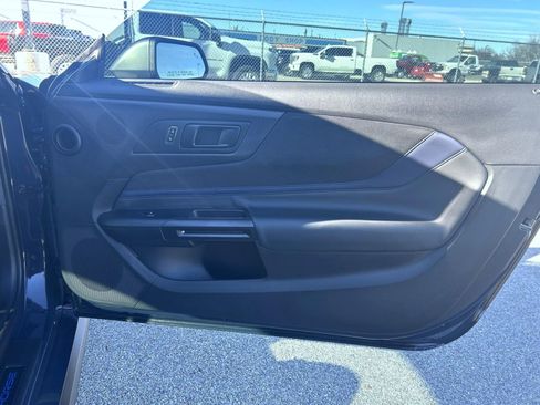 Used 2025 Ford Mustang Dark Horse w/ Dark Horse Handlin Package image 15