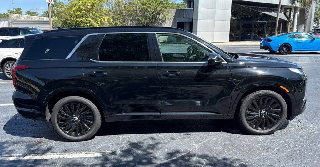 Used 2024 Hyundai Palisade Calligraphy AWD/4WD image 7