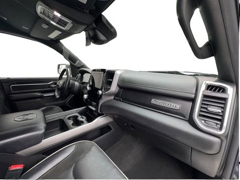 Used 2021 RAM 1500 Laramie w/ Sport Appearance Package AWD/4WD image 31