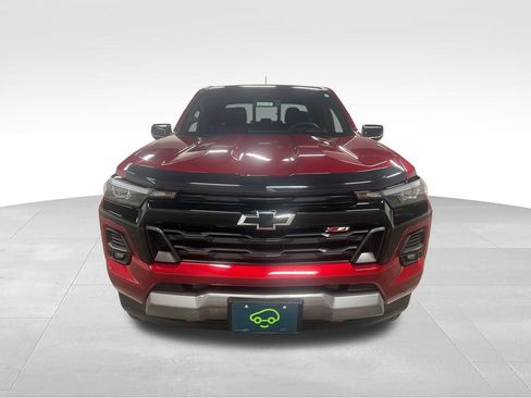 Certified 2024 Chevrolet Colorado Z71 w/ Z71 Convenience Package 2 AWD/4WD image 4