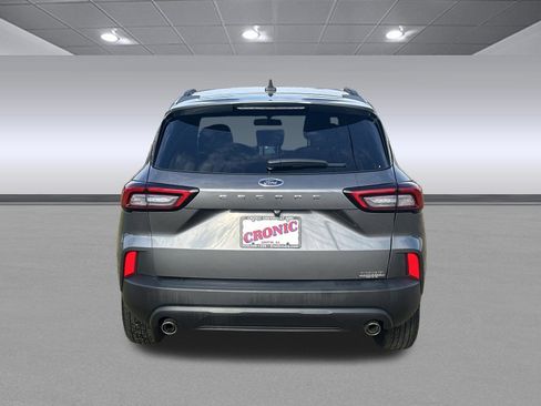 Used 2025 Ford Escape ST-Line image 4