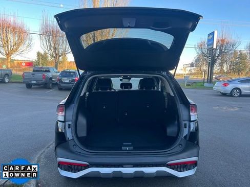 Used 2023 Kia Sportage EX image 7