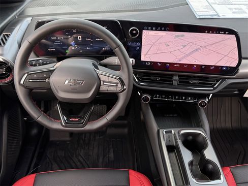 New 2026 Chevrolet Equinox EV RS image 10