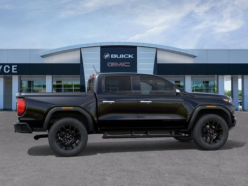 New 2026 GMC Canyon Denali w/ LPO, Denali Black Edition AWD/4WD image 5