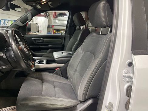 Used 2019 RAM 1500 Big Horn image 11