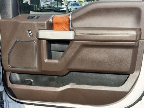 Used 2019 Ford F350 King Ranch w/ King Ranch Ultimate Package AWD/4WD image 6