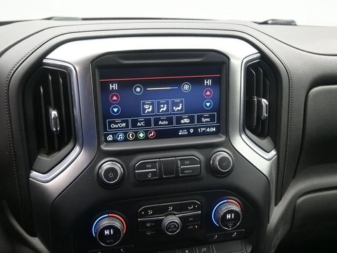 Used 2019 Chevrolet Silverado 1500 LT Trail Boss image 19