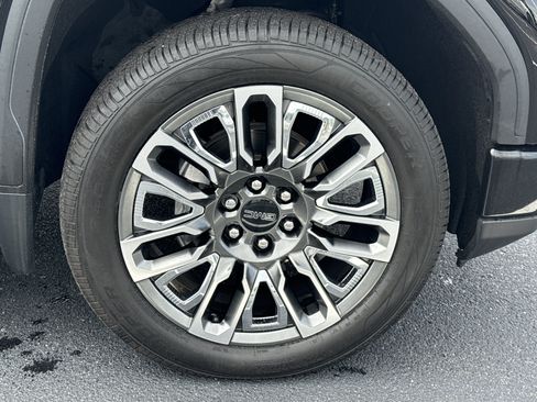 Used 2024 GMC Sierra 1500 Denali Ultimate AWD/4WD image 12