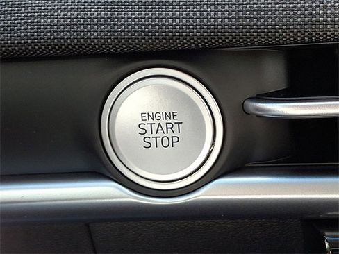 New 2026 Hyundai Tucson Limited image 14