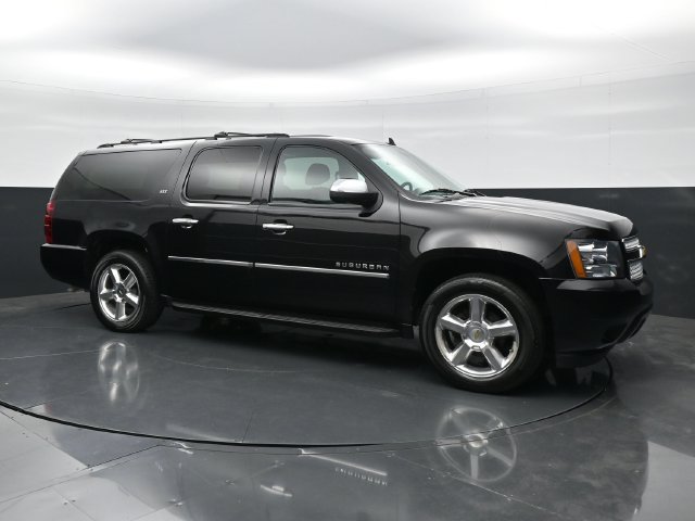 Used 2013 Chevrolet Suburban LTZ AWD/4WD image 3