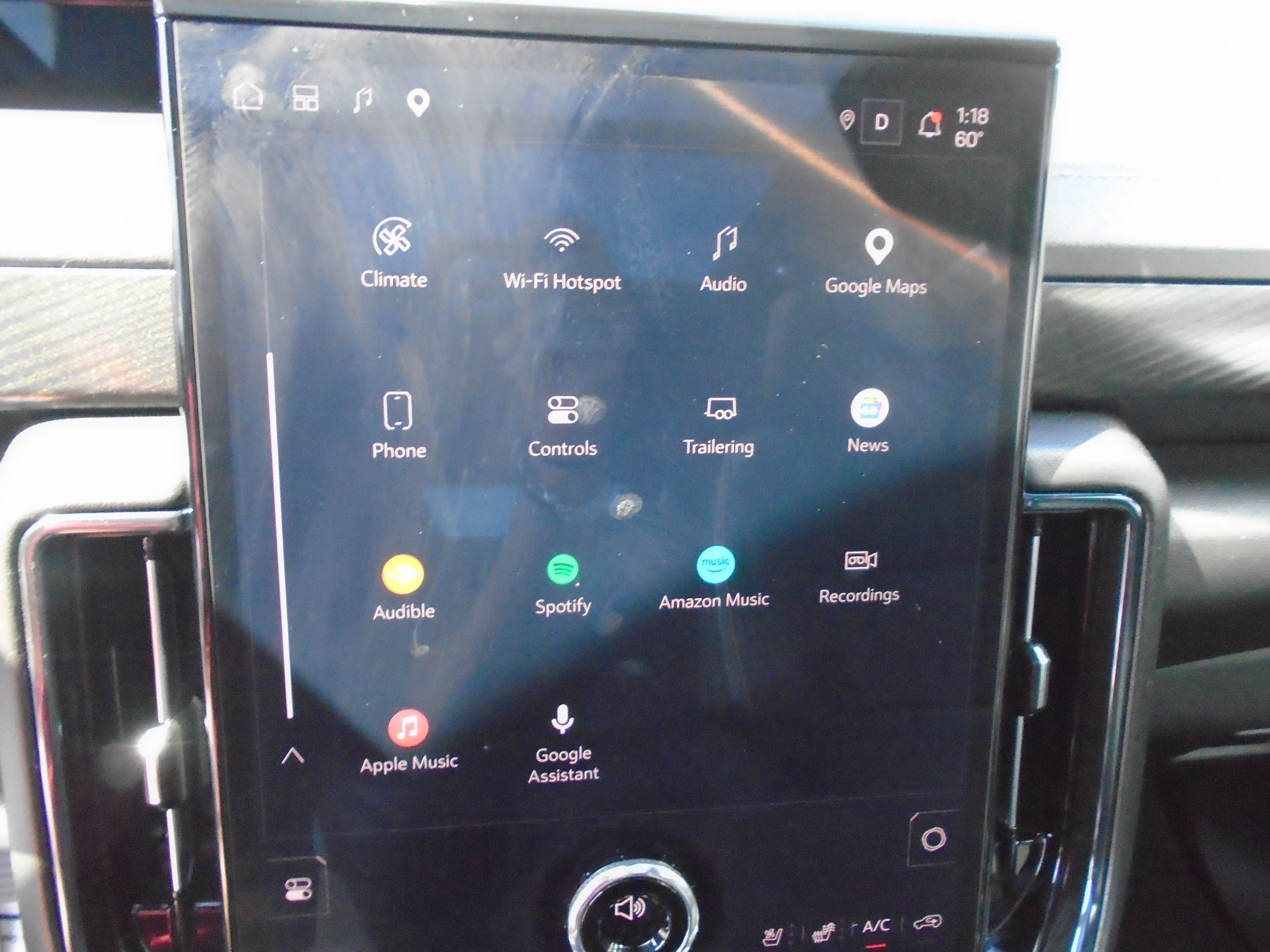 Used 2025 GMC Yukon AT4 AWD/4WD image 69