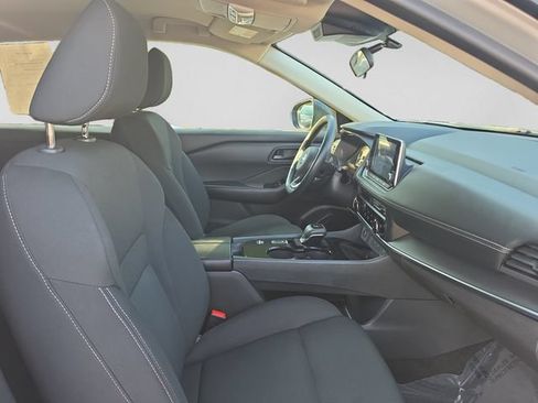Used 2024 Nissan Rogue S FWD image 16