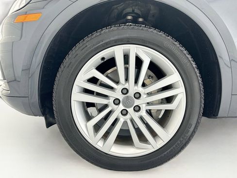 Used 2018 Audi Q5 2.0T Premium Plus w/ Premium Plus Package image 29
