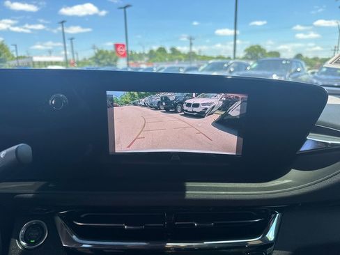 Used 2025 Buick Envista Sport Touring w/ Experience Buick Package FWD image 19
