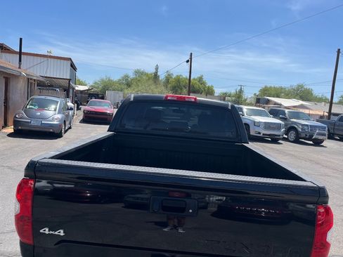 Used 2014 Toyota Tundra SR5 w/ SR5 Upgrade Package AWD/4WD image 50