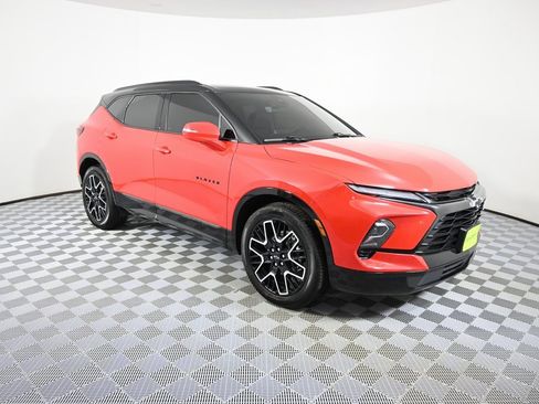 Used 2023 Chevrolet Blazer RS w/ Driver Confidence II Package image 9