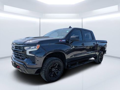Used 2023 Chevrolet Silverado 1500 LT Trail Boss AWD/4WD image 7